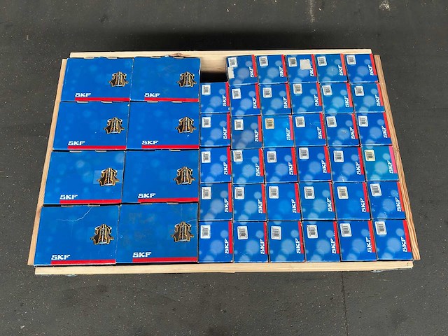Skf - partij waterpompen - afbeelding 4 van  6