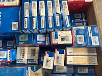 Skf - partij wiellagers, spanrollen, lagercomponenten & waterpompen - afbeelding 2 van  14