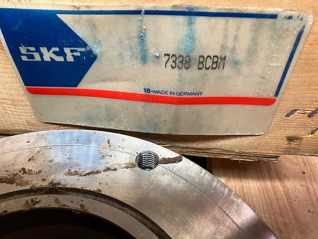 Skf - partij zware lagers en componenten 240kg - afbeelding 6 van  6