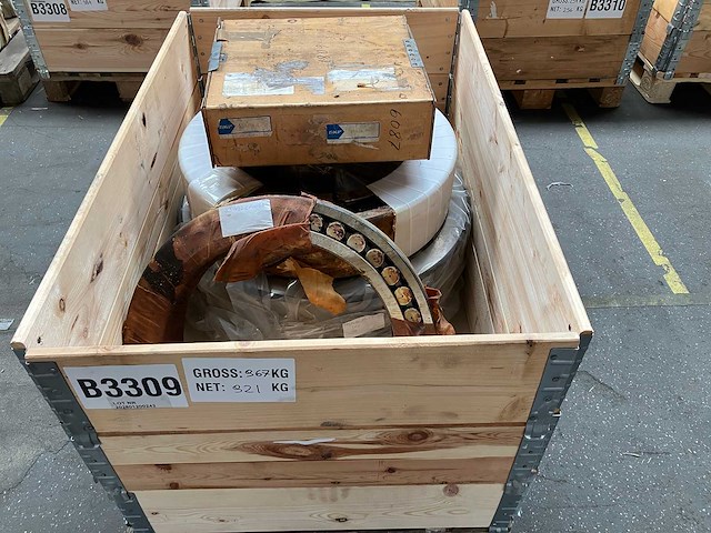 Skf - partij zware skf lagers 921kg - afbeelding 1 van  2
