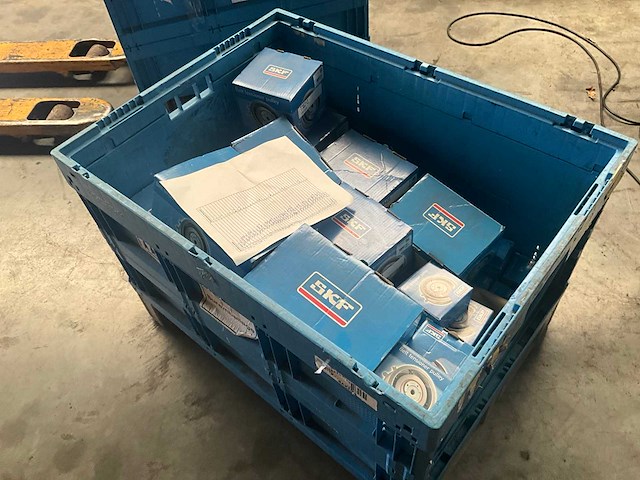 Skf - riemspanner / spanrol - partij auto onderdelen (48x) - afbeelding 1 van  11