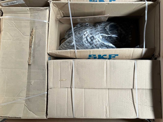 Skf - vkpc 57676 - partij waterpompen - afbeelding 2 van  3