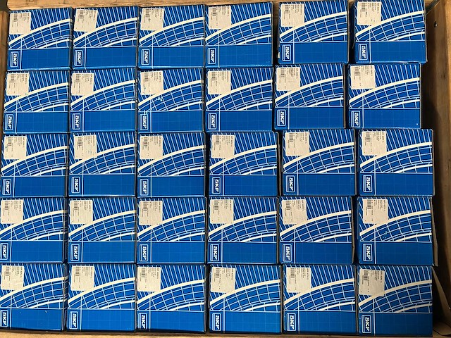 Skf - vkpc 81407 - partij waterpompen - afbeelding 4 van  4