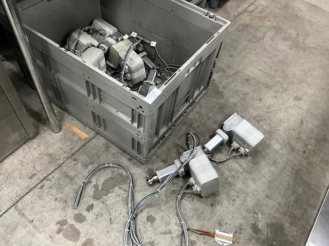 Skf electrische cilinders (10x) - afbeelding 1 van  4