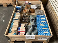 Skf / elges - partij lagers en stangkoppen 193kg - afbeelding 1 van  11