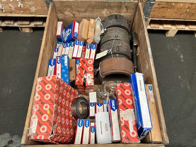 Skf, fag, cooper - partij zware lagers en behuizingen - 363kg - afbeelding 3 van  10