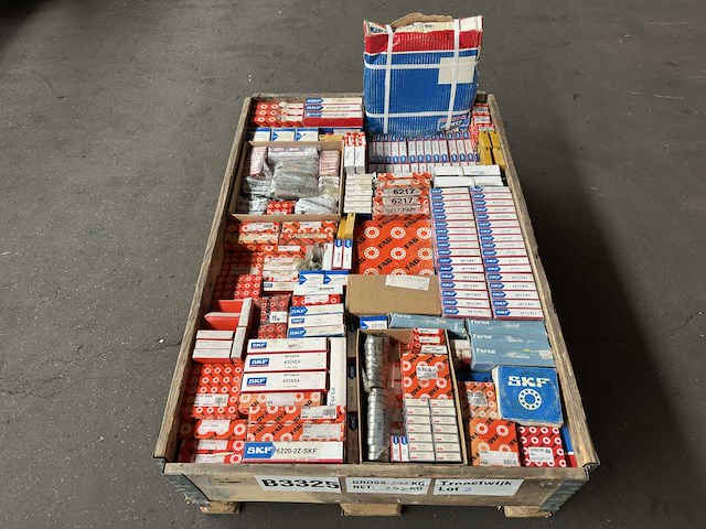 Skf, fag, fersa, nsk, nachi, mrc - partij kogellagers/lagers 252kg - afbeelding 1 van  12