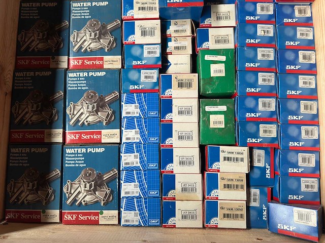 Skf, fag, ina - partij auto-onderdelen (o.a. waterpompen en riemsets) - afbeelding 6 van  12