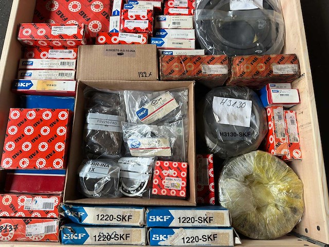Skf, fag, ina - partij diverse lagers 226kg - afbeelding 2 van  9
