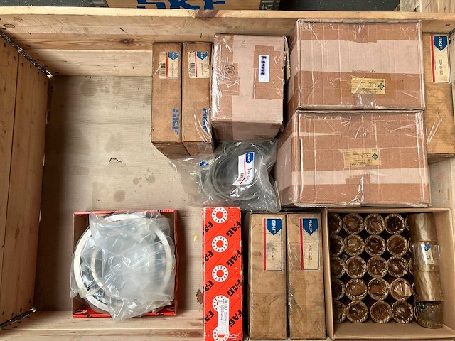 Skf, fag, ina - partij industriële lagers en componenten 190kg - afbeelding 3 van  9