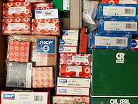 Skf / fag / ina / cr - partij diverse industriële lagers en oliekeerringen - afbeelding 2 van  11