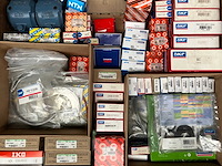 Skf, fag, ntn, akn, snr, asahi, nsk, nke en iko - grote partij lagers, lagerblokken en afdichtingen 152kg - afbeelding 10 van  11