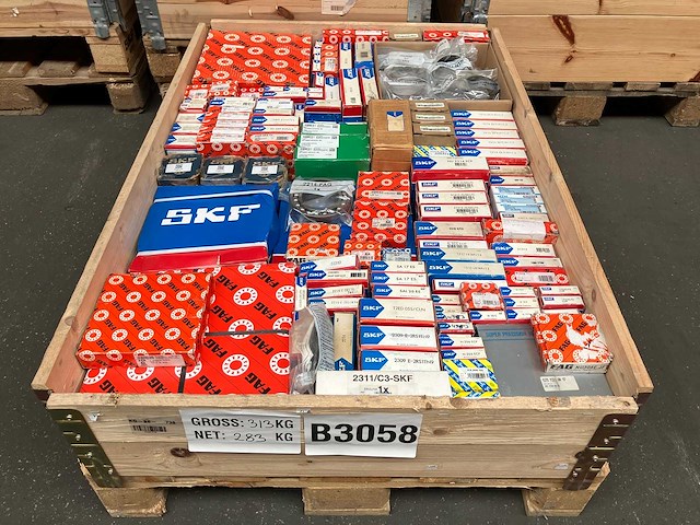 Skf, fag, ntn, snr - partij industriële lagers 283kg - afbeelding 1 van  11