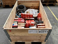 Skf / fag partij industriële lagers, lagerhuizen en componenten 257kg - afbeelding 1 van  10