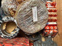 Skf / fag partij industriële lagers, lagerhuizen en componenten 257kg - afbeelding 9 van  10
