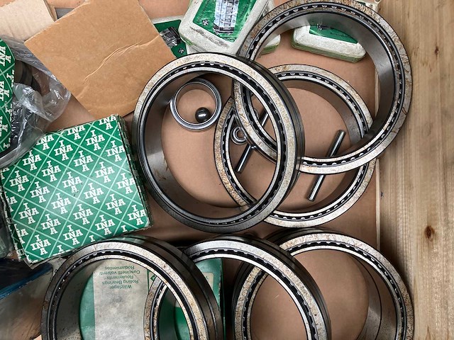 Skf / ina - partij diverse industriële lagers - afbeelding 4 van  4