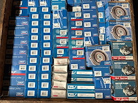 Skf, ina, nsk, koyo - partij skf automotive onderdelen: spanrollen, vrijloopdynamo-poelies, distributiesets, krukasdempers en waterpompen - afbeelding 6 van  11