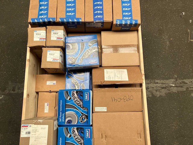 Skf / lincoln - partij aandrijftechniek & industriële pompen & meters 222kg - afbeelding 2 van  8