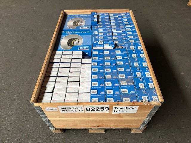 Skf, nachi - partij auto-onderdelen (o.a. wiellager- en remsets, spanrollen) - afbeelding 4 van  9