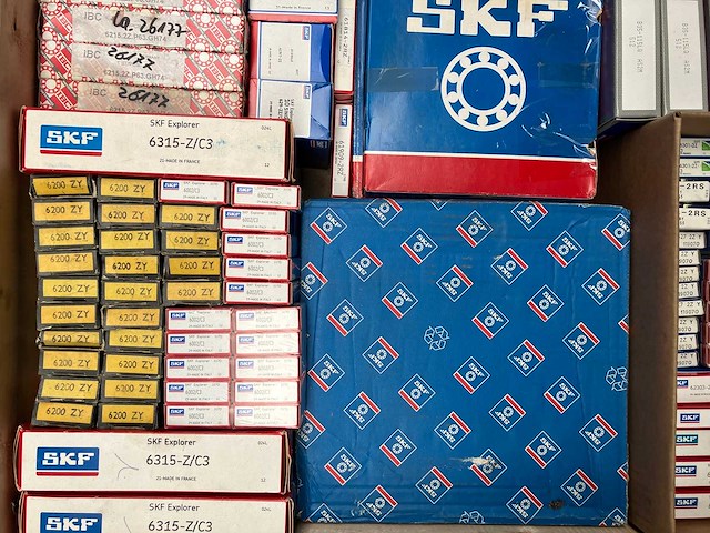 Skf, nsk, koyo, fag - grote partij gemengde lagers 213kg - afbeelding 2 van  11