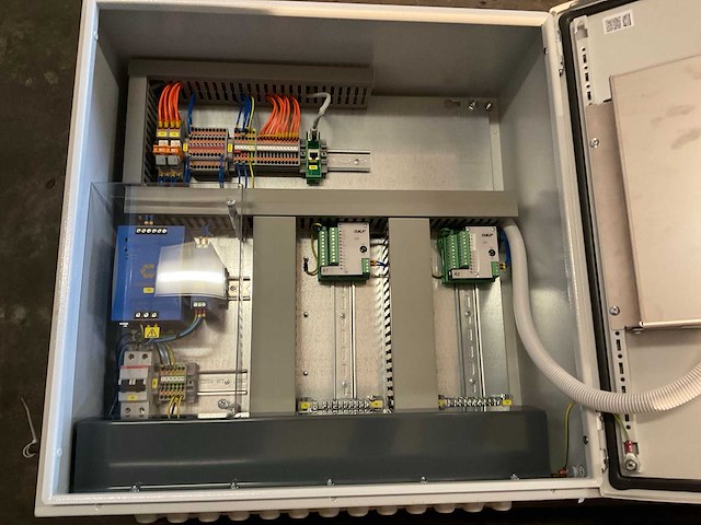 Skf st-2240-lub-6 un besturingskast (2x) - afbeelding 3 van  7