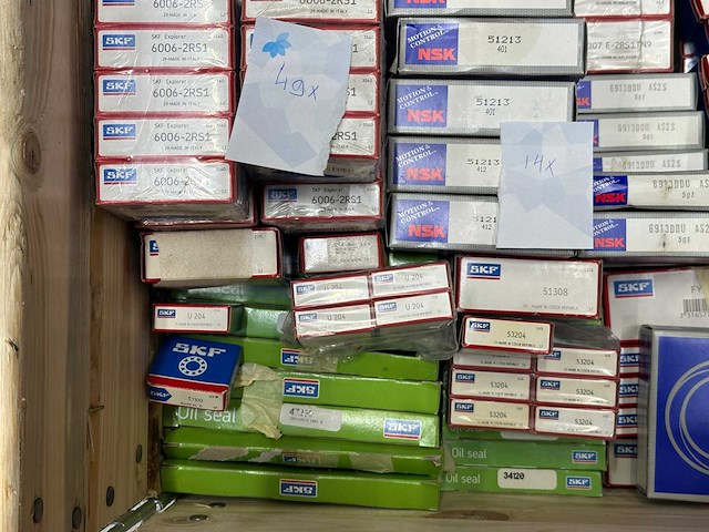 Skf/nsk - partij lagers & oliekeerringen - afbeelding 10 van  15
