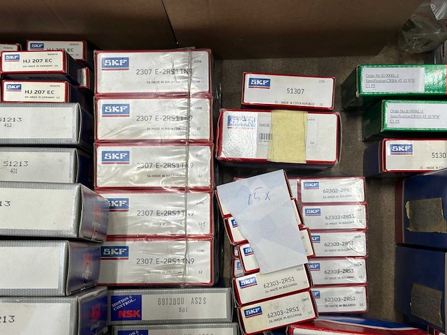 Skf/nsk - partij lagers & oliekeerringen - afbeelding 13 van  15