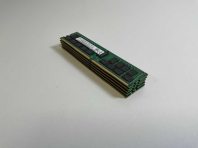 Skhynix 32gb ddr4 - mix model rams - check description (6x) - afbeelding 4 van  8