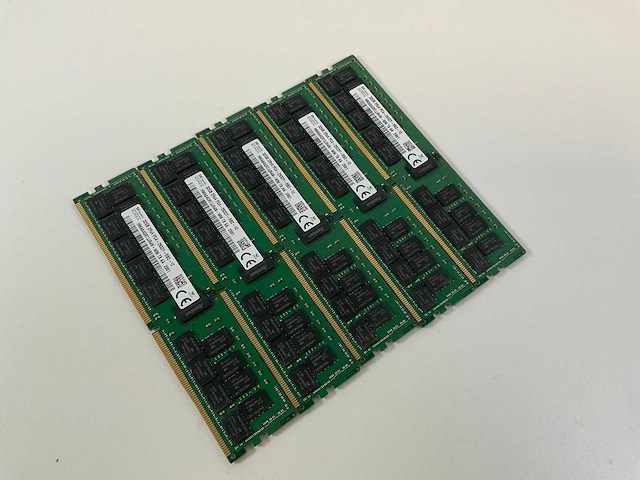Skhynix (hma84gr7jjr4n-wm) 32gb 2rx4 pc4-2933y rams (5x) - afbeelding 2 van  5