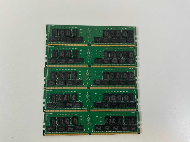 Skhynix (hma84gr7jjr4n-wm) 32gb 2rx4 pc4-2933y rams (5x) - afbeelding 4 van  5