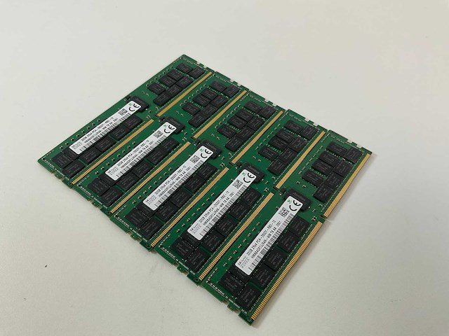 Skhynix (hma84gr7jjr4n-wm) 32gb 2rx4 pc4-2933y rams (5x) - afbeelding 3 van  4