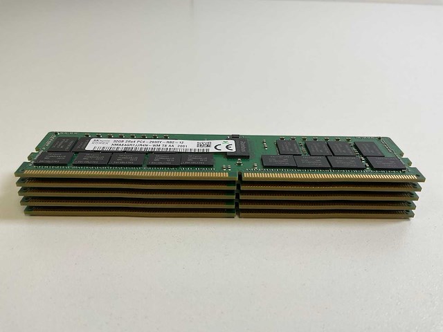 Skhynix (hma84gr7jjr4n-wm) 32gb 2rx4 pc4-2933y rams (5x) - afbeelding 4 van  8