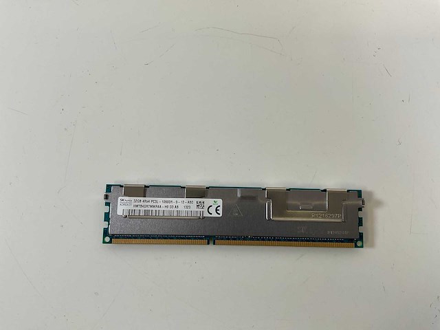 Skhynix (hmt84gr7mmr4a-h9d3ab) 32gb 4rx4, pc3l-10600r-9-12-ab0 rams (30x) - afbeelding 4 van  5