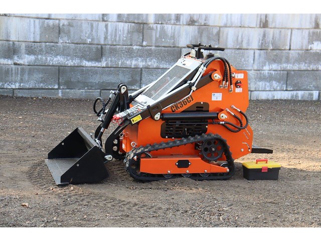 Skid steer 36c benzine 13.5pk 2025 nieuw - afbeelding 1 van  1