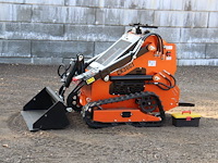 Skid steer 36c benzine 13.5pk 2025 nieuw - afbeelding 1 van  1