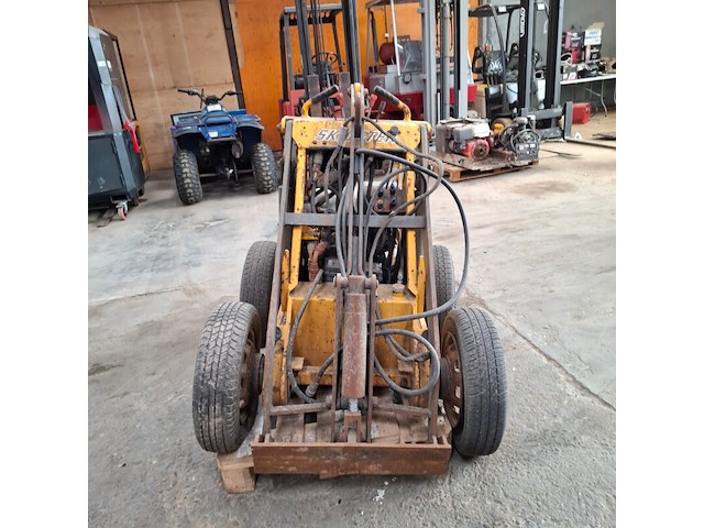 Skidster, m10x - afbeelding 10 van  16