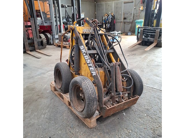 Skidster, m10x - afbeelding 11 van  16