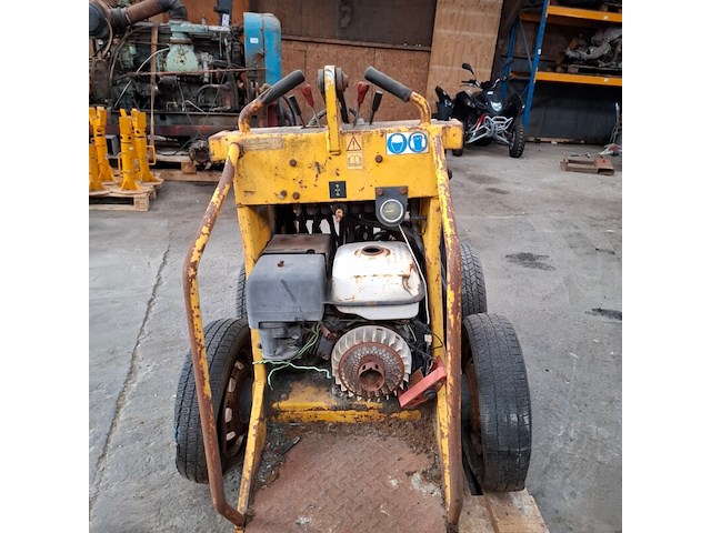 Skidster, m10x - afbeelding 14 van  16