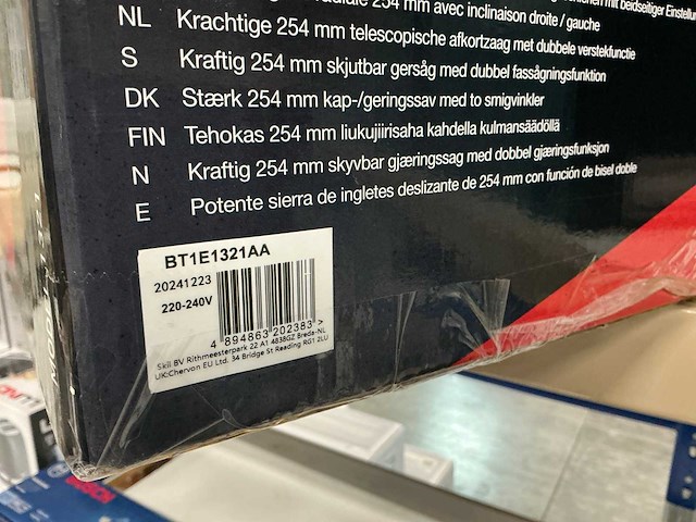 Skil 2000w sliding mitre saw - afbeelding 2 van  2