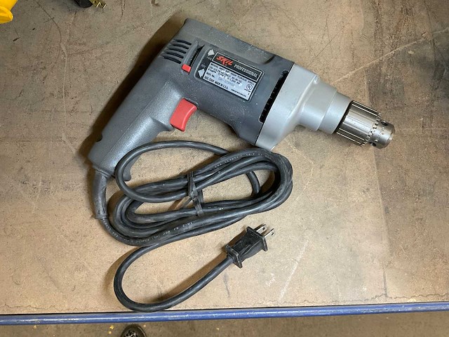 Skil 6635 3/8” boormachine - afbeelding 2 van  4