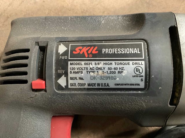 Skil 6635 3/8” boormachine - afbeelding 3 van  4