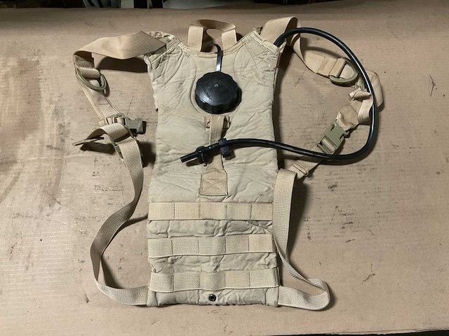 Skilcraft molle ii hydration carrier system - afbeelding 5 van  5