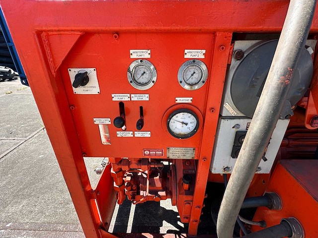 Skimmer met hydraulische aggregaat - afbeelding 11 van  12