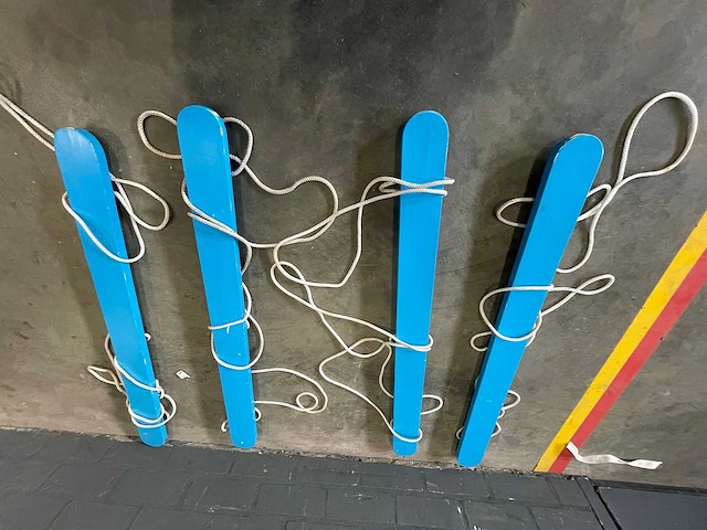 Ski's 3 persoons - afbeelding 2 van  2