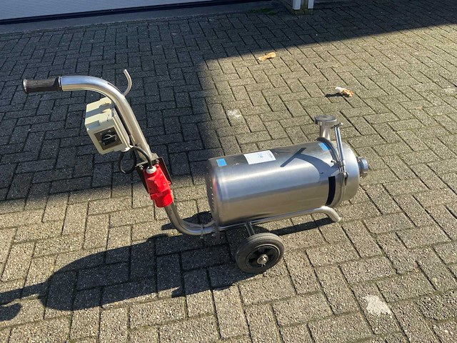 Skm durella s-ii /30b verrijdbare rvs voedingspomp - afbeelding 1 van  4