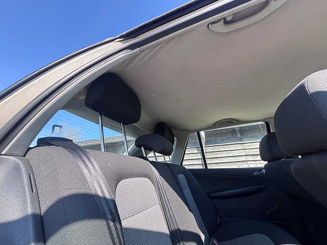 Skoda - 2004 - fabia combi - 1.4-16v choice - personenauto - afbeelding 10 van  16