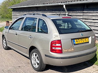 Skoda - 2004 - fabia combi - 1.4-16v choice - personenauto - afbeelding 15 van  16