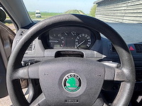 Skoda - 2004 - fabia combi - 1.4-16v choice - personenauto - afbeelding 26 van  26