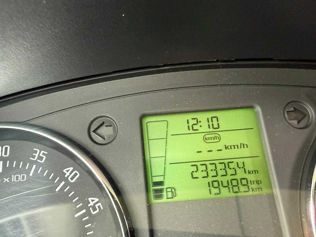 Skoda - 2010 - fabia combi - 1.2 tdi greenline - personenauto - 37-nld-8 - afbeelding 3 van  12