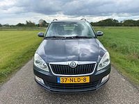 Skoda - 2010 - fabia combi - 1.2 tdi greenline - personenauto - 37-nld-8 - afbeelding 11 van  12